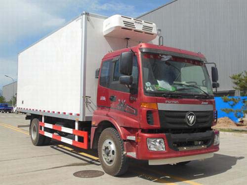 福田歐馬可6米8冷藏車(chē)?yán)洳剀?chē)